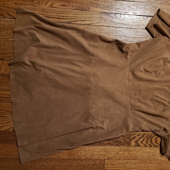 Suede short dress - Picture 2 of 5